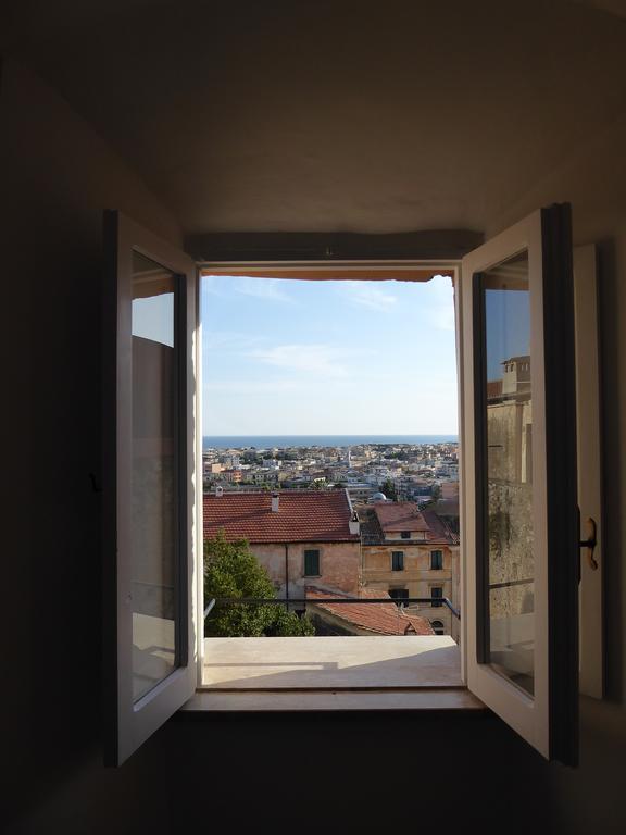 Torrione San Giovanni II Террачина Екстер'єр фото