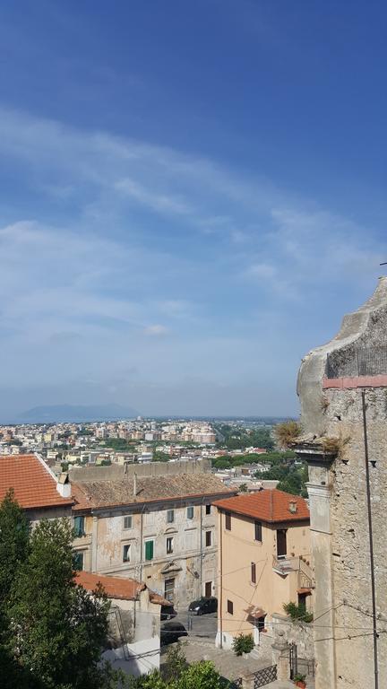 Torrione San Giovanni II Террачина Екстер'єр фото